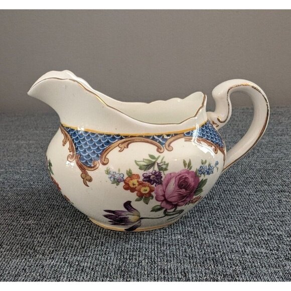 Aynsley Bone China Wilton Blue Creamer, Made in England - Picture 2 of 4